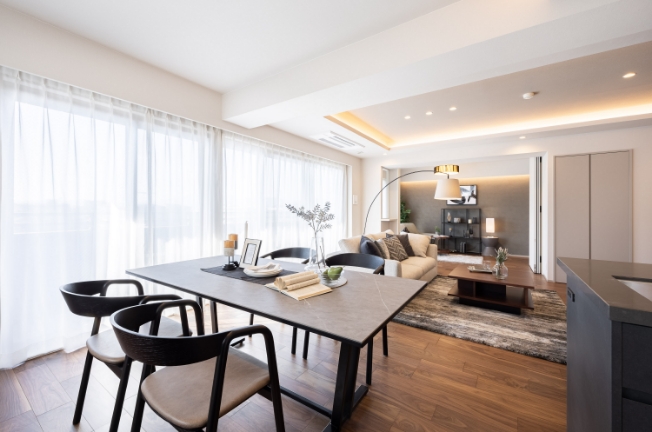 ダイニングとキッチンとリビング