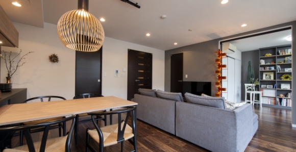 リビングダイニング