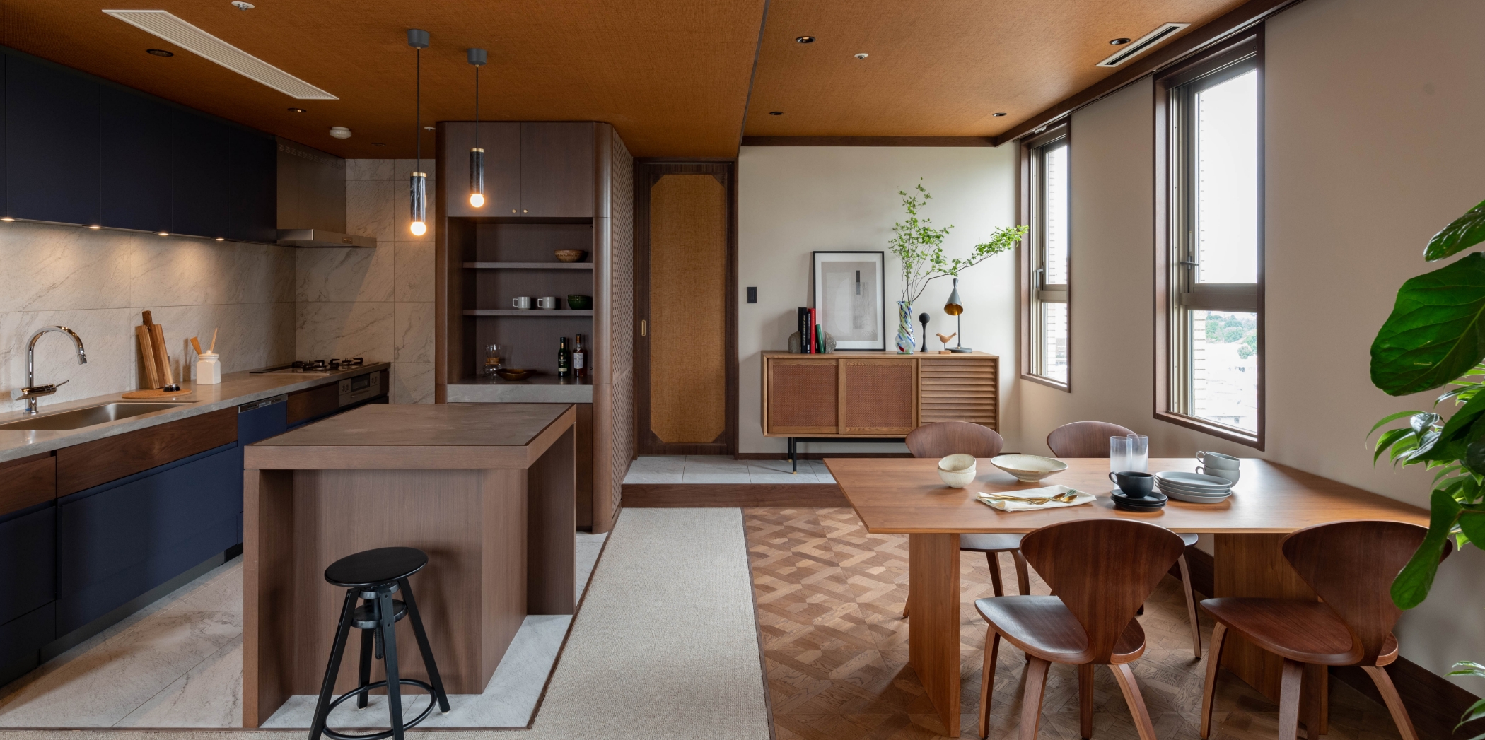 ダイニングとキッチン